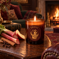 The Duke Cozy Winter handgegoten geurkaars met rabarber, appel en kaneel
